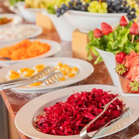 Hotel Azade Premier 3*