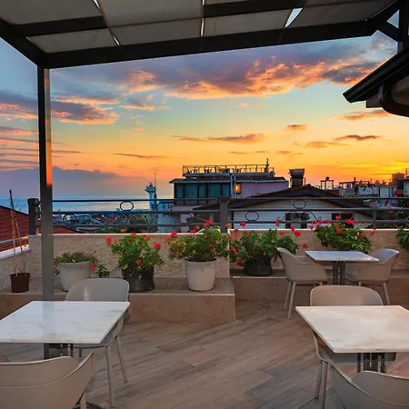 Azade Premier Otel İstanbul