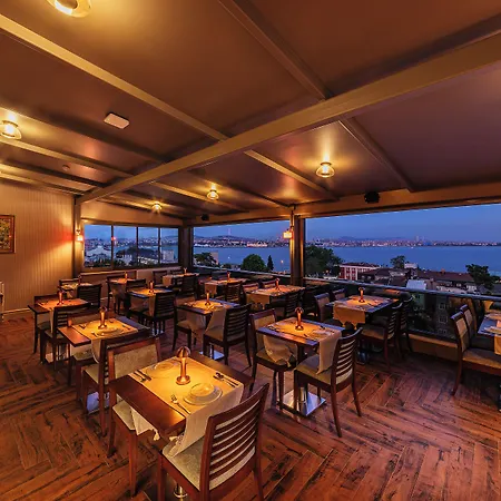 Hotel Azade Premier