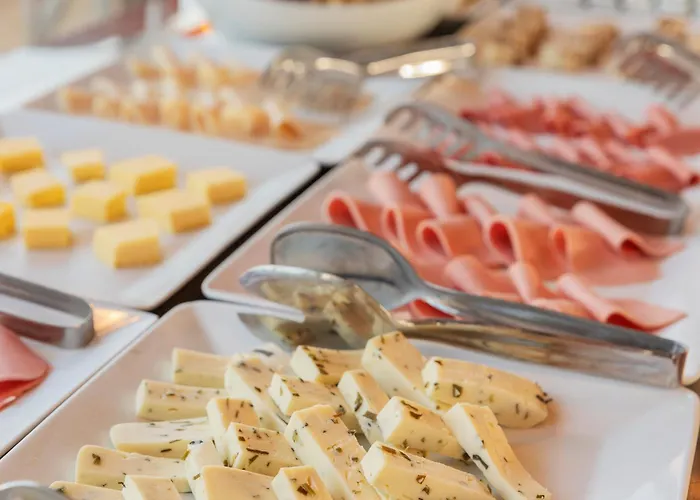 Hotel Azade Premier 3*