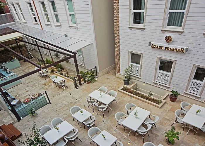 Azade Premier 3*