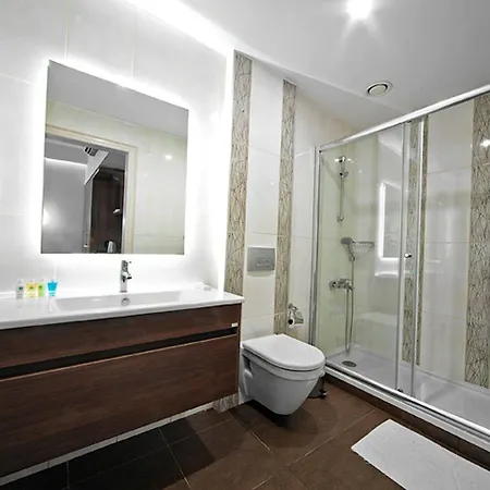 Hotell Azade Premier