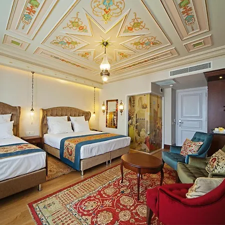 Hotell Azade Premier 3*