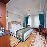 Azade Premier Отель 3*