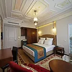 Azade Premier Отель 3*