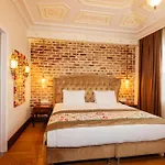 Отель Azade Premier 3*