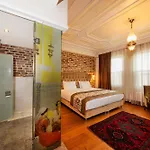 Azade Premier 3*