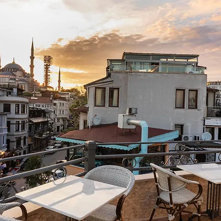 Azade Premier Isztambul